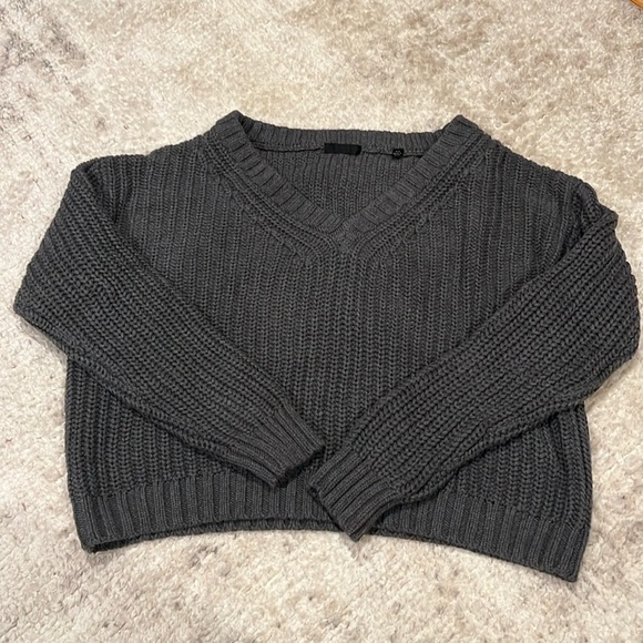 ATM Anthony Thomas Melillo Sweaters - ATM Cropped V-neck Sweater